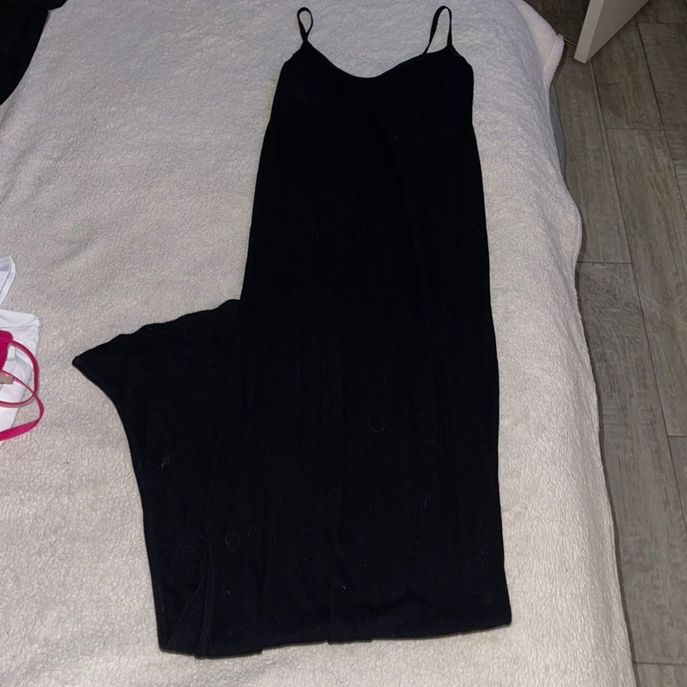 FOREVER 21 maxi dress with open slit